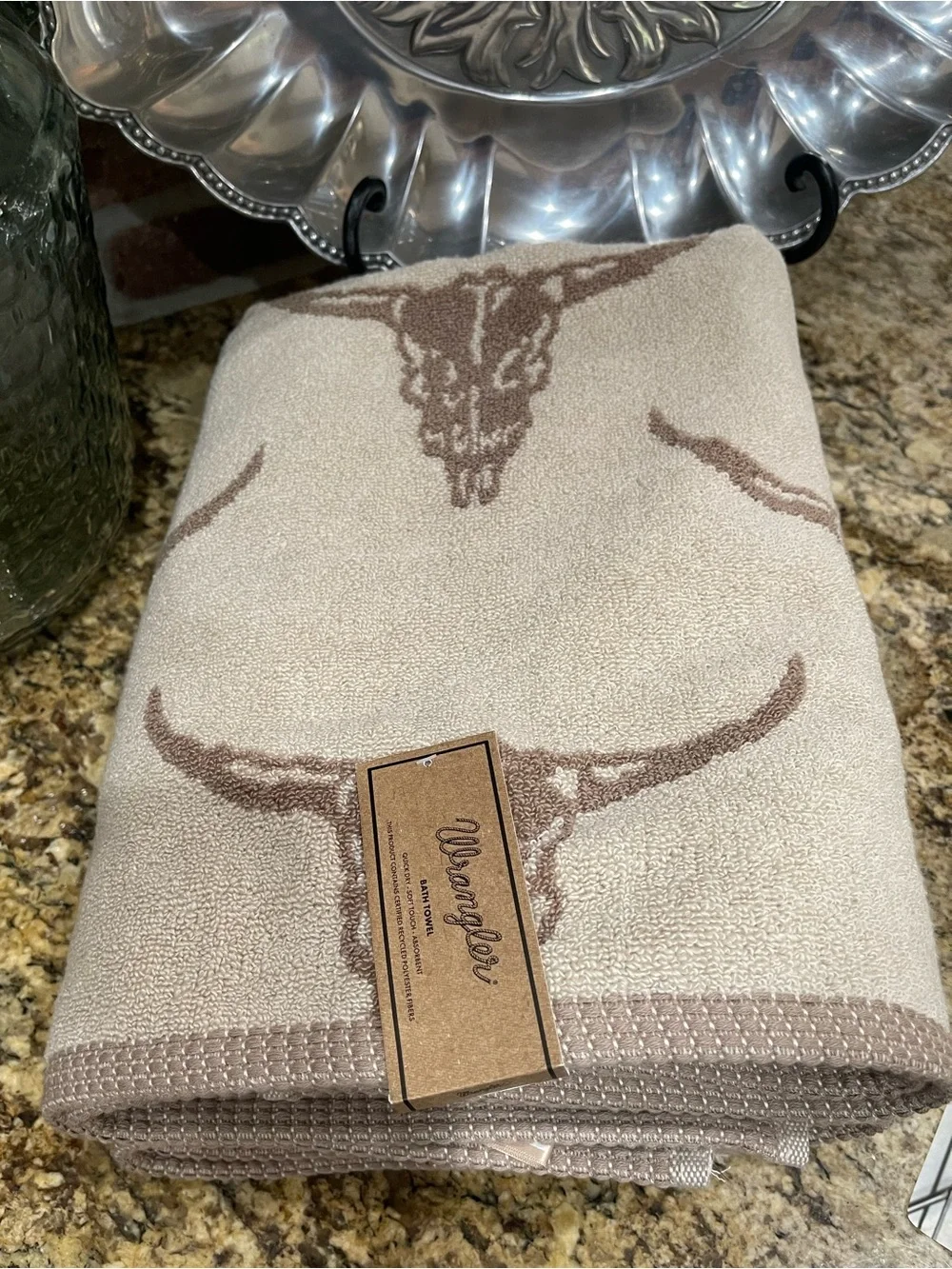 Wrangler STEER HEAD towel bundle - (2) bath, (2) hand towels & (2) fingertip NEW